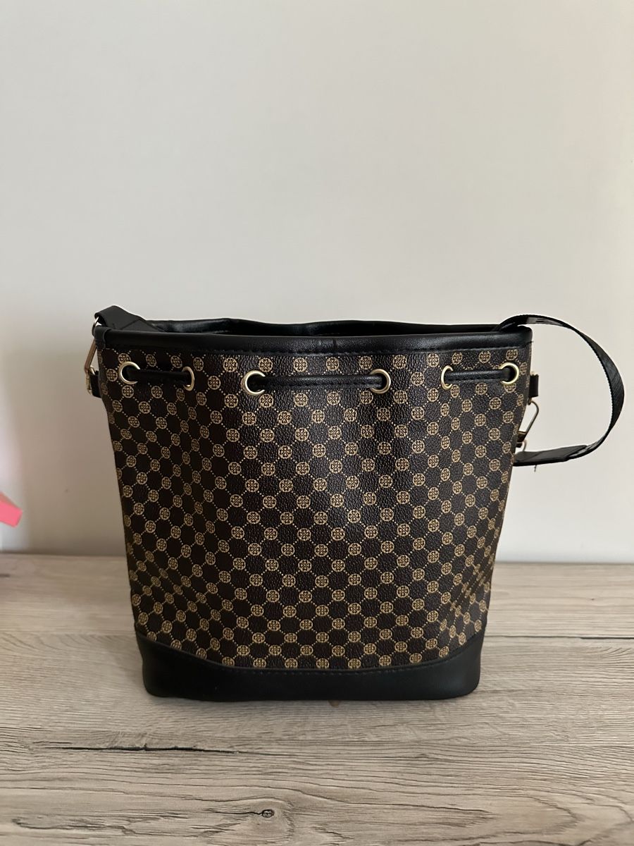 Sacs femmes: Beutel Tasche – Neuf (Voir description) à Dänikon ZH par oliveira_4 1