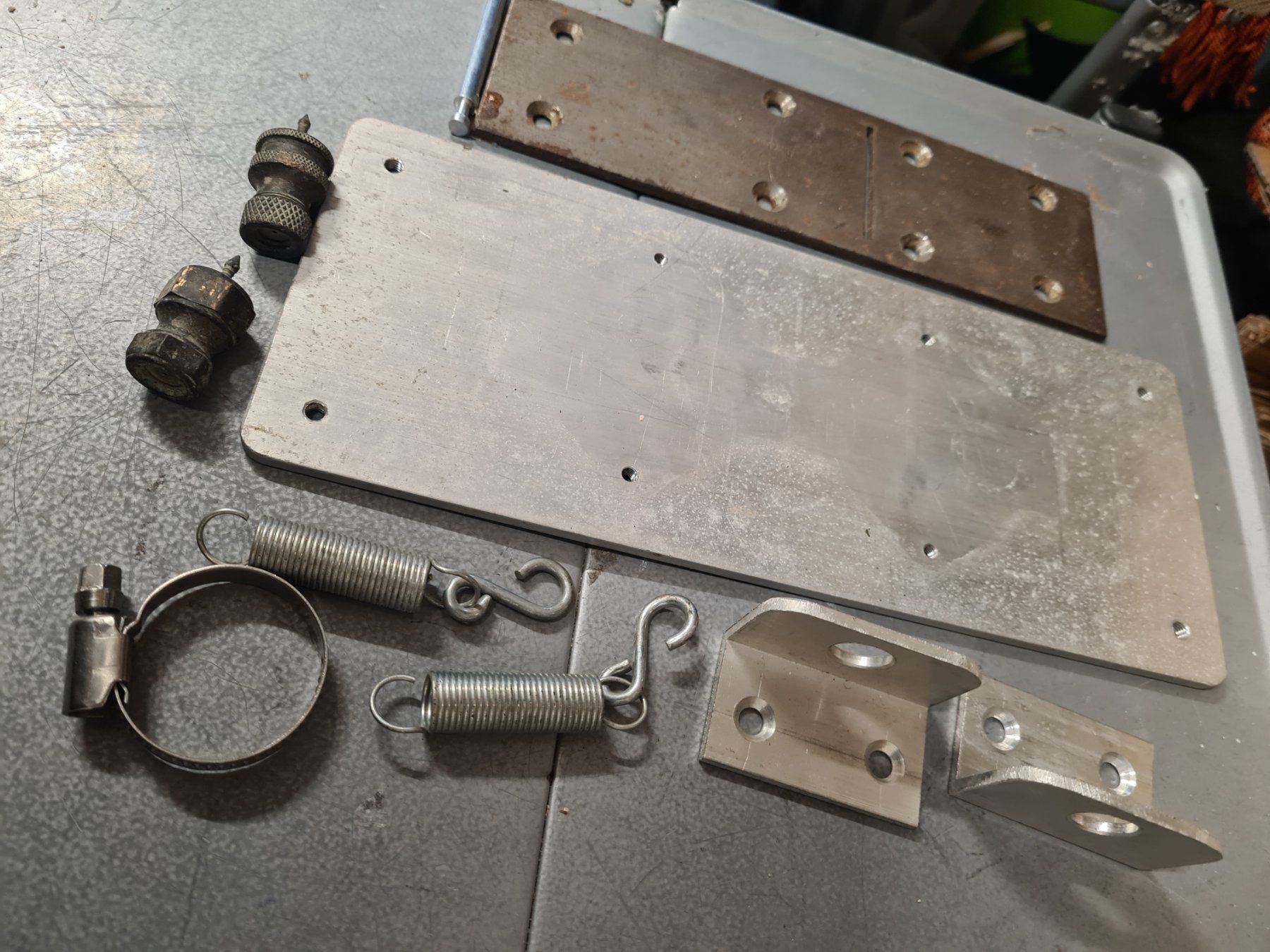 Ferramenta: Aus Hausräumung- alte Eisenware – Usato da Amriswil venduto da used2use 1