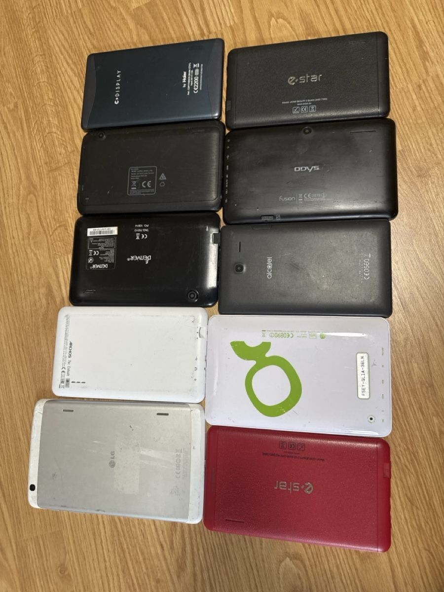 Tablet PC: 10 Tablet Mix different sizes   – Difettoso da Riehen venduto da Top-Quality 4
