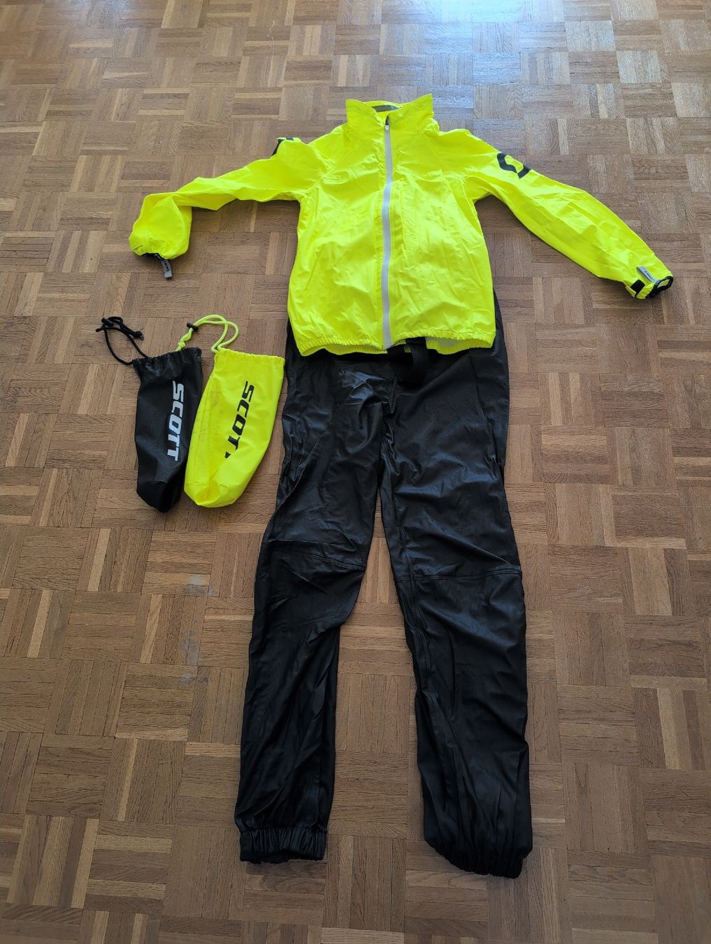 Scott Lotti di vestiti: Scott Waterproof Cycling/Motorcycle Rain Suit Set – Nuovo (secondo la descrizione) da Zürich venduto da tit_88kz 1