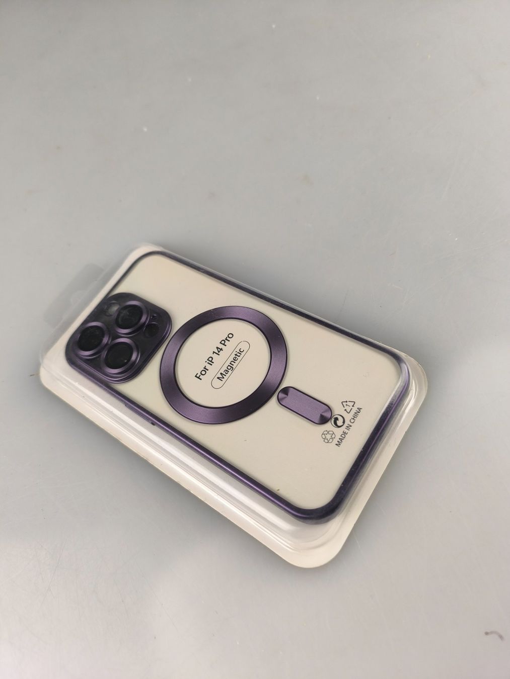 Apple Cover & Protezioni schermo: Schutzhülle For iP 14 Pro – Nuovo e nell'imballaggio originale da Rüti ZH venduto da Restwert_Rueti_ZH 1