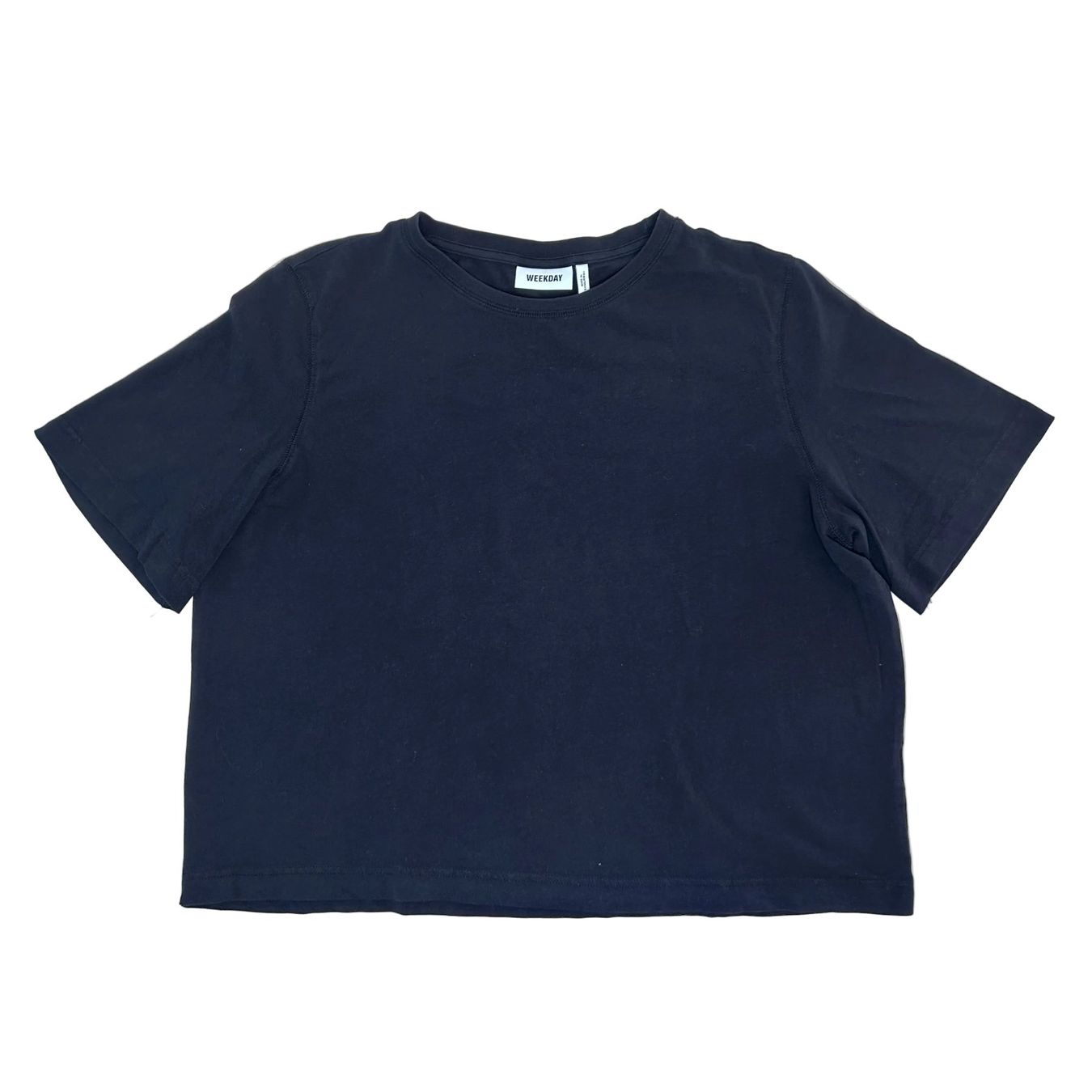 Weekday T-Shirts: Weekday T-Shirt – Gebraucht aus St. Gallen von look-twice