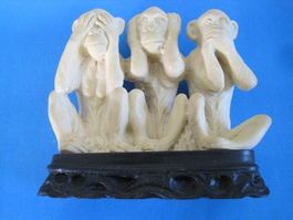 FIGURENGRUPPE: DIE WEISEN AFFEN
