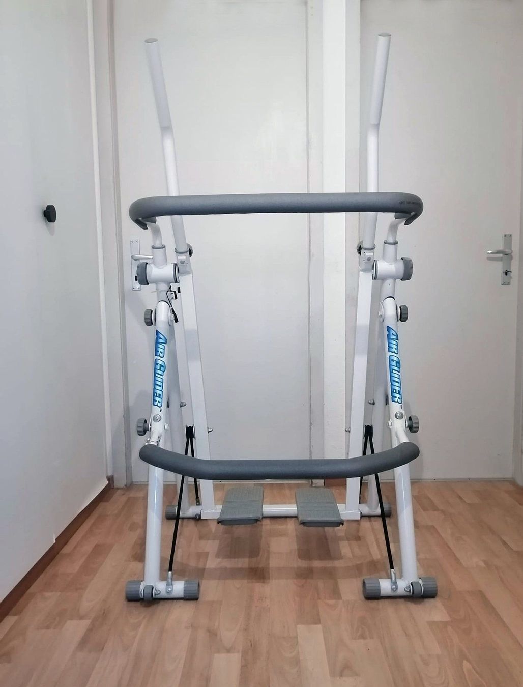 Hometrainer: Air Glider Crosstrainer – Usato da Ostermundigen venduto da LorisHome