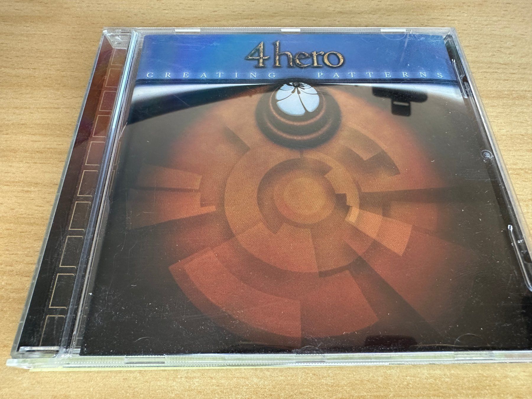 CD: 4 Hero – Creating Patterns – Usato da Rikon im Tösstal venduto da Alpenmutz