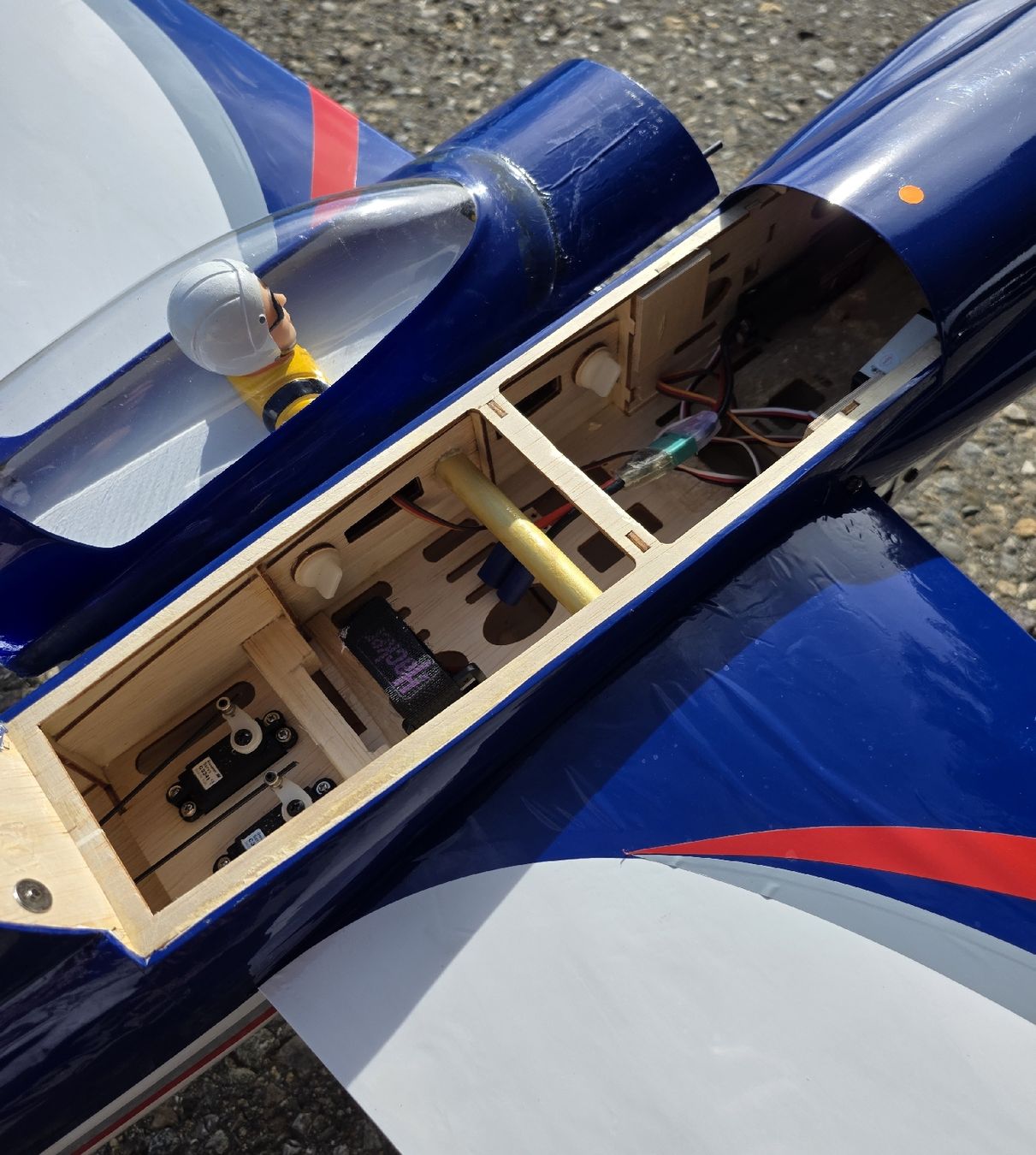 RC Modellbau: Formula-1 Elektroflugzeug 130cm – Gebraucht aus Wilen b.Wil von hpweiss49 4