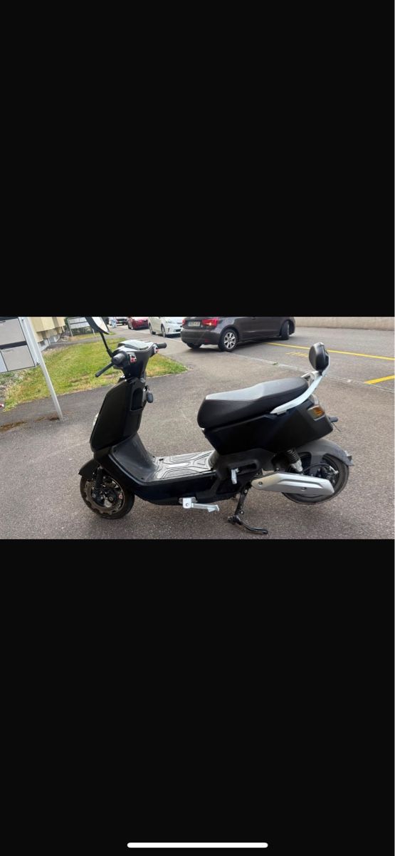 Scooters: elektrisches Motorrad – Neuf (Voir description) à Rifferswil par Ikercale