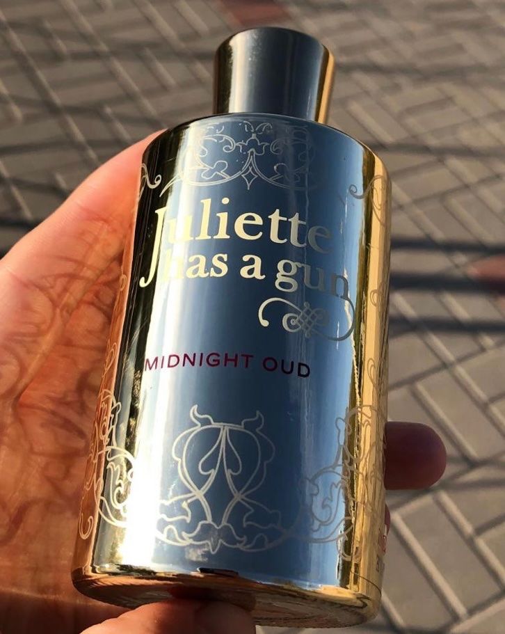Profumi & Eau de Toilette: Midnight Oud Juliette Has A Gun perfume  12 ml sample – Nuovo (secondo la descrizione) da Chêne-Bougeries venduto da Seetooyoo 8