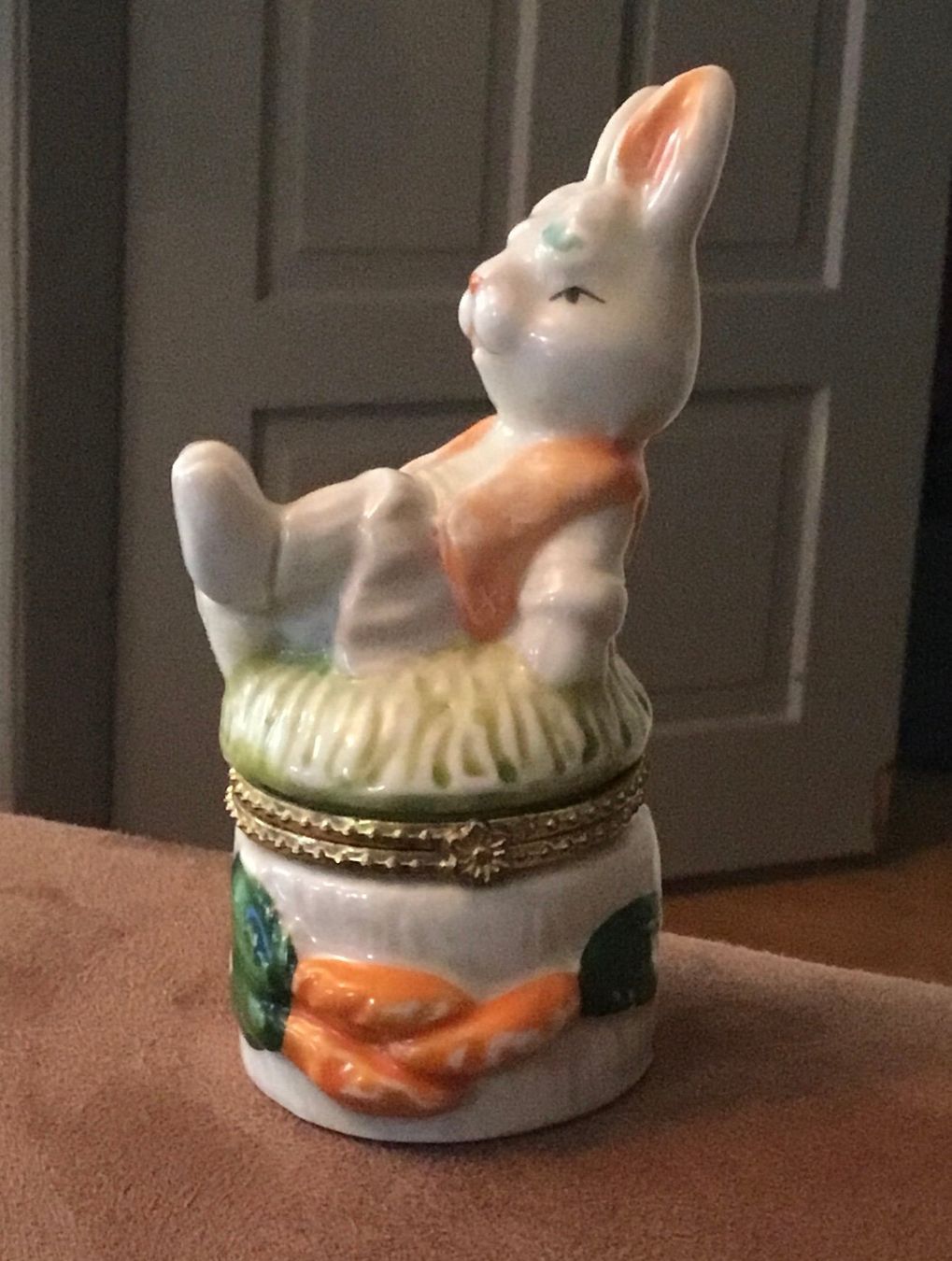 Statuette: Süsses Osterhasen-Döschen, Keramik – Usato da Wettswil venduto da ann_hd9g 1