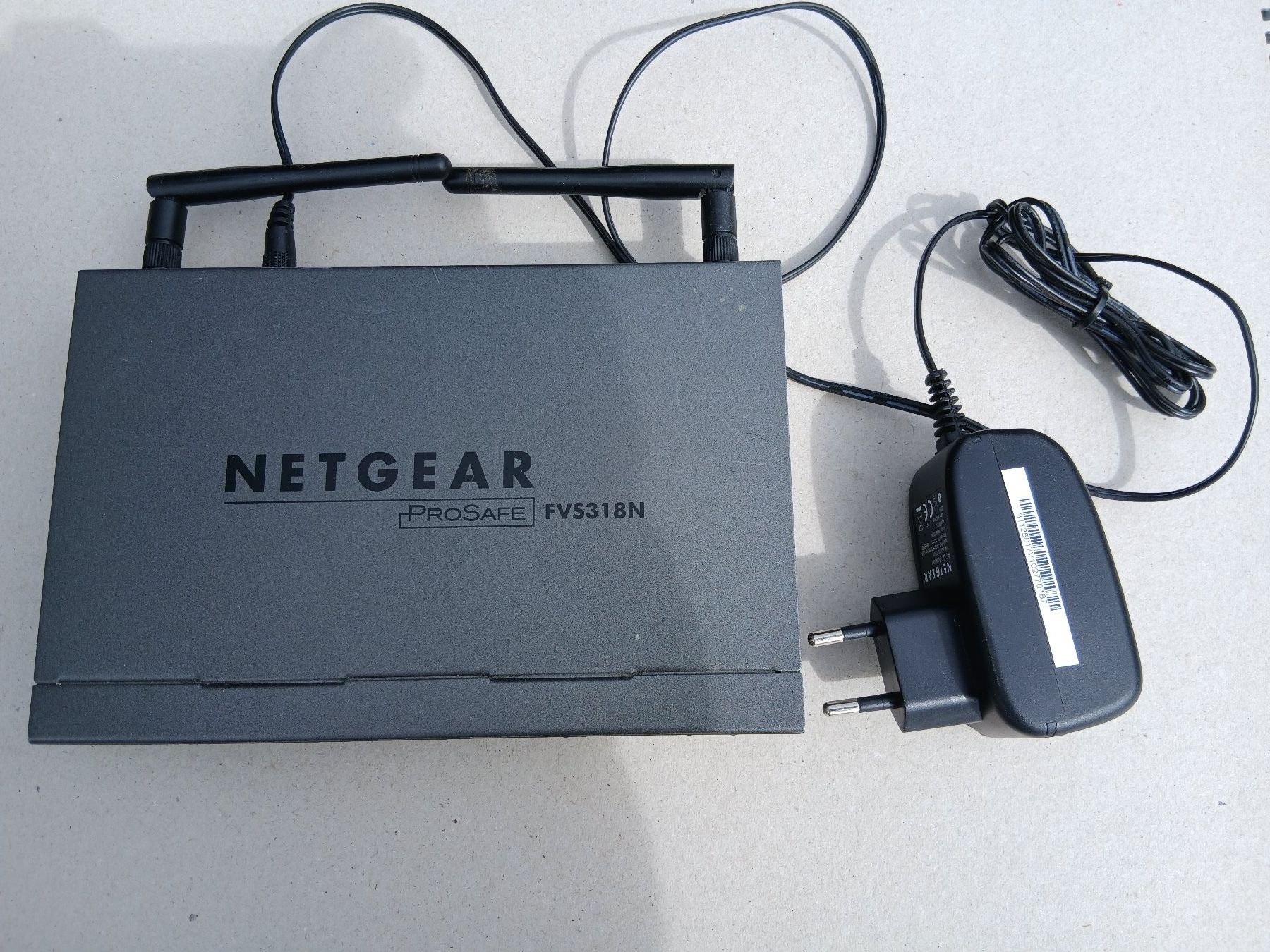 Modem & Router: Netgear Wlan Router FVS318N – Usato da Auswil venduto da Rudi60