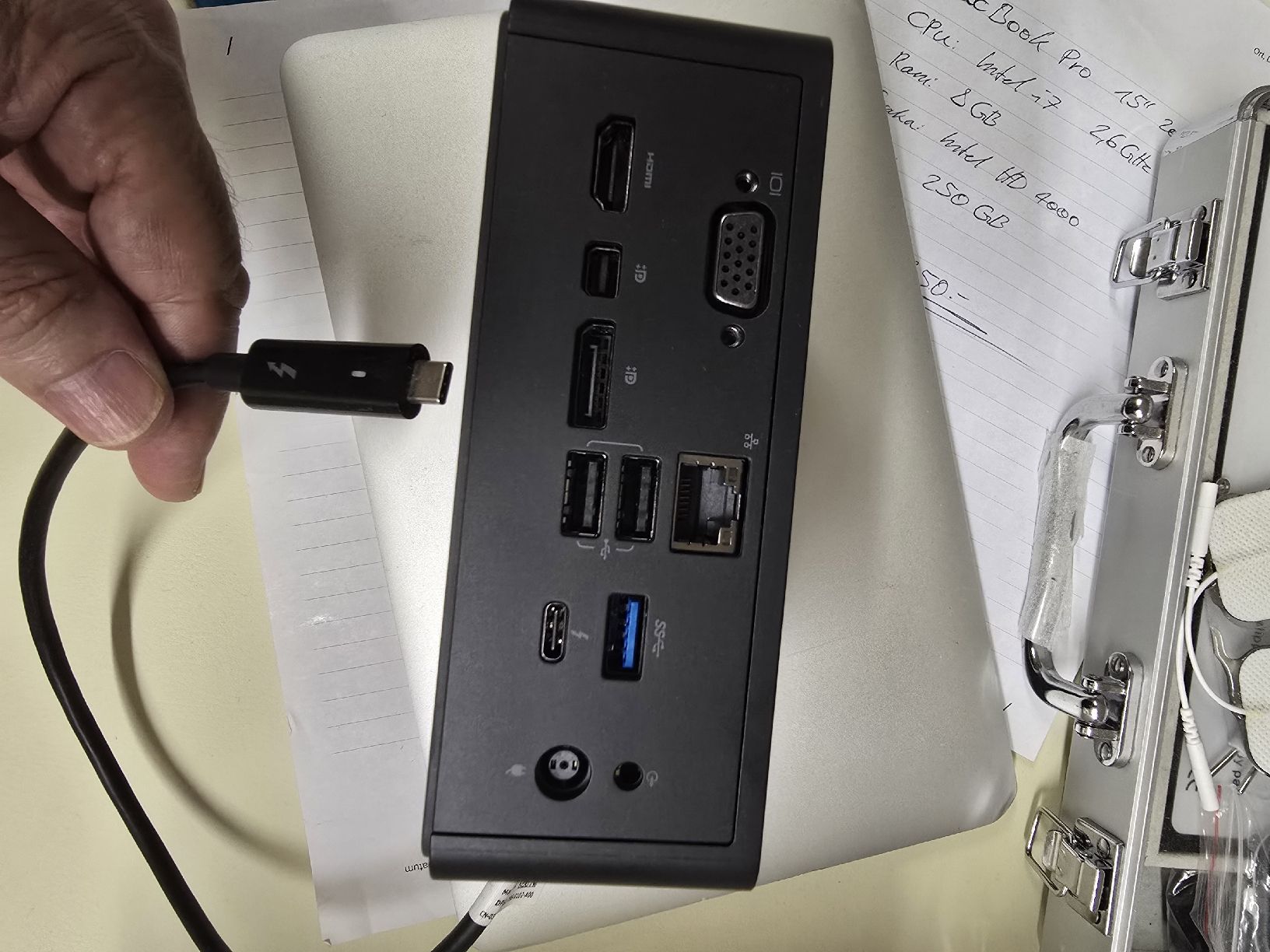 Dell Dockingstation: Dell Dockingstation USB-C guter Zustand – Gebraucht aus Winterthur von Remoremo 1