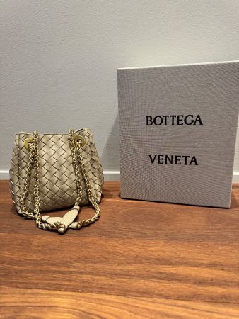 Bottega Veneta Small Parachute Chain Bag in Limestone