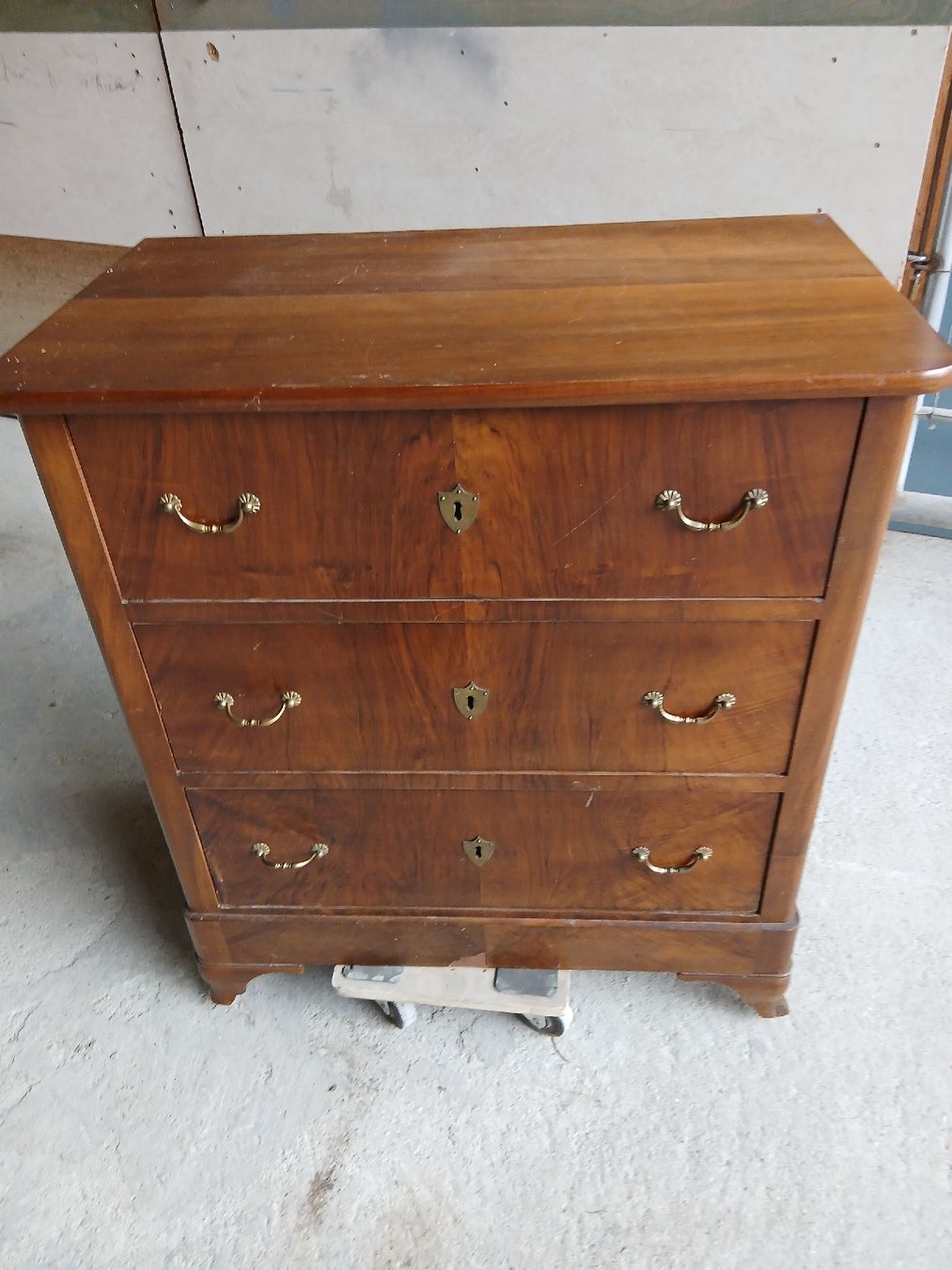 Cassettiere: COMMODE ANCIENNE BIEDERMEIRE 80 CM. – Usato da Neuchatel venduto da NNeuchatel