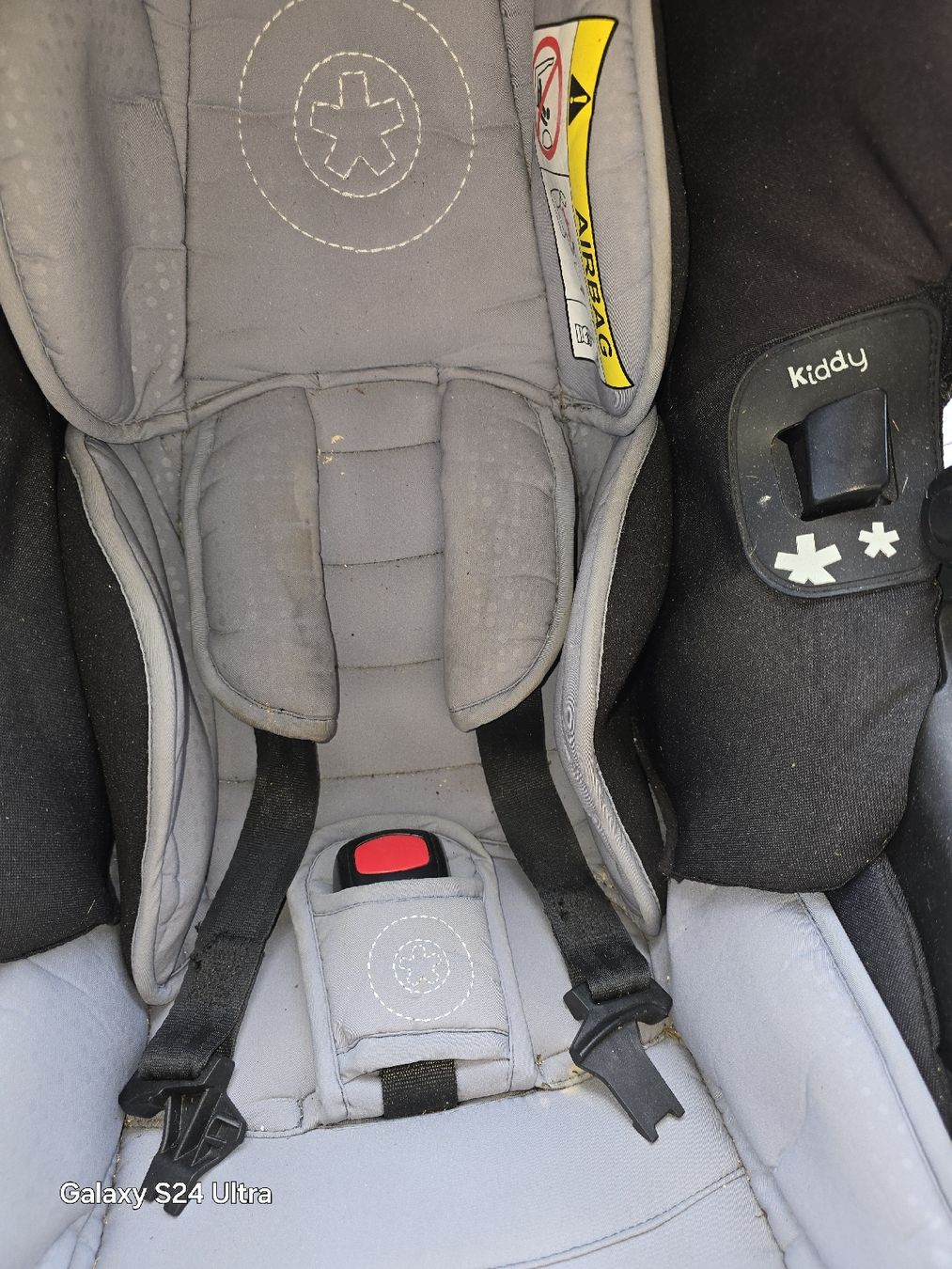 Kiddy Seggiolini per auto: Kiddy Autositz/Babyschale, unfallfrei – Usato da Gelterfingen venduto da charly3333 4