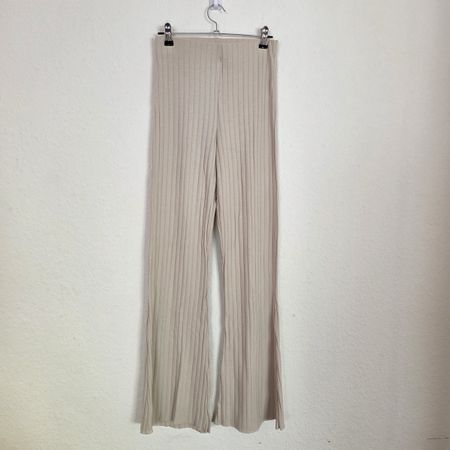 Trendige Rippenstrickhose, Grösse XS, Beige, Top Zustand!