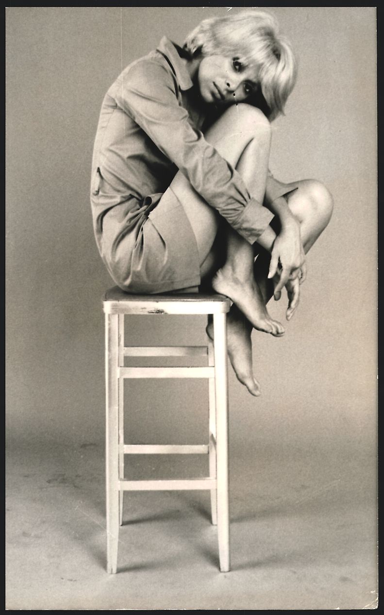 Fotografie & Manifesti: Fotografie Schauspielerin Mireille Darc  – Usato da Berlin venduto da bartko-reher