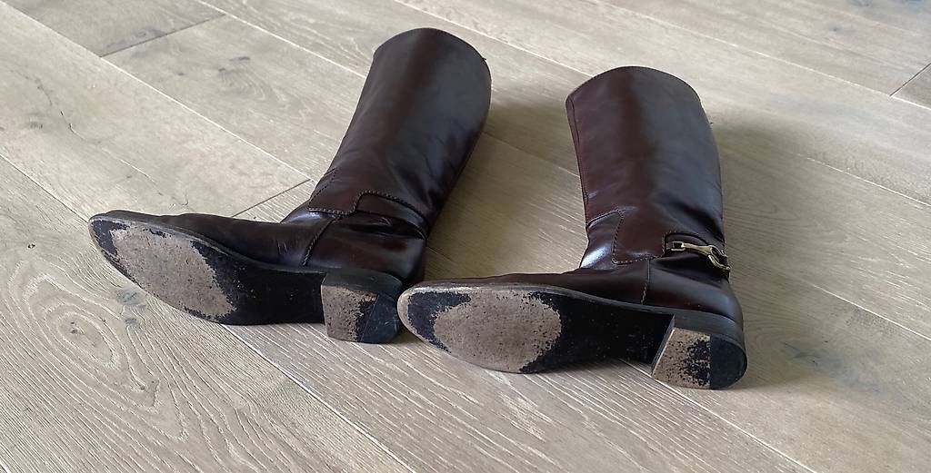 Burberry Scarpe da donna: Burberry Stiefel Grösse 37.5 – Usato da Oetwil am See venduto da Aldox108 2
