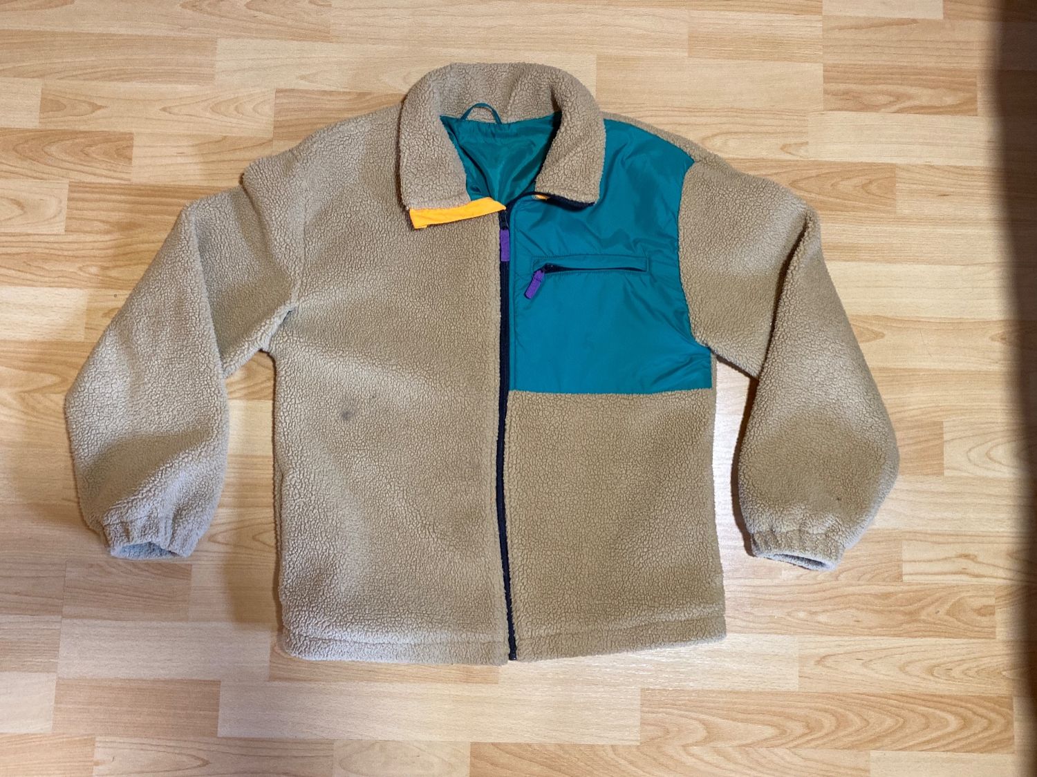 Vestes: veste d'automne – D'occasion à Euseigne par ale_xgj7