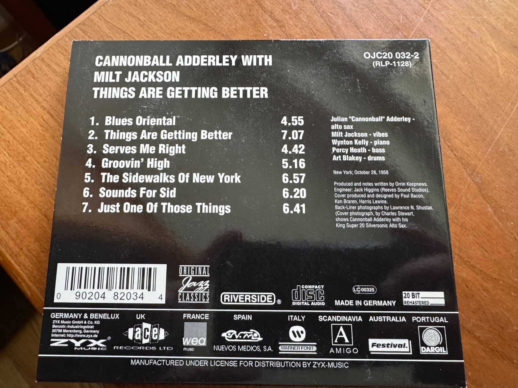 CD: Cannonball Adderley, Milt Jackson - Things Are Getting KA01B – Usato da Küsnacht ZH venduto da JazzRecords 1