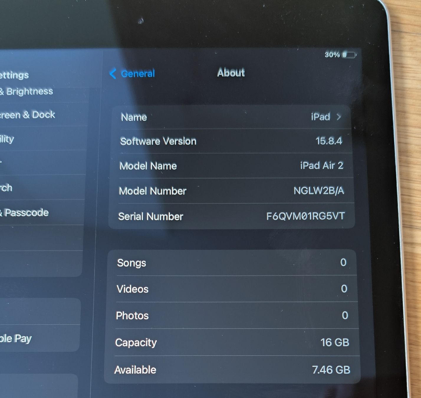 Apple Tablet PC: iPad Air 2 16GB – Defekt aus Winterthur von Das_Mick 2