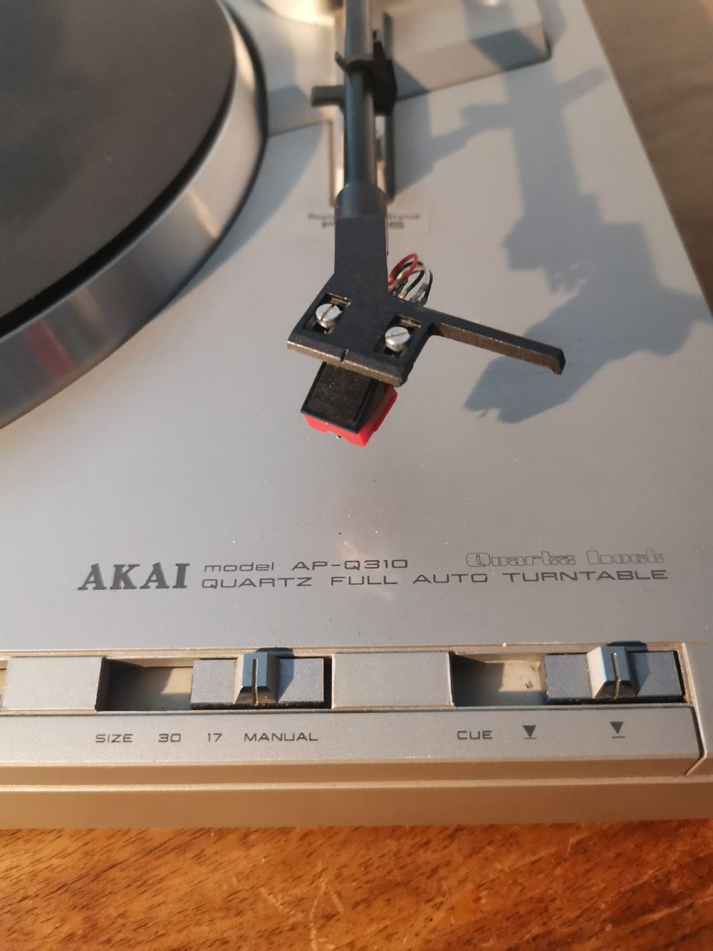 Tourne-disques: AKAI AP-Q310 tourne-disques – D'occasion à La neuveville par Madmax1979 1