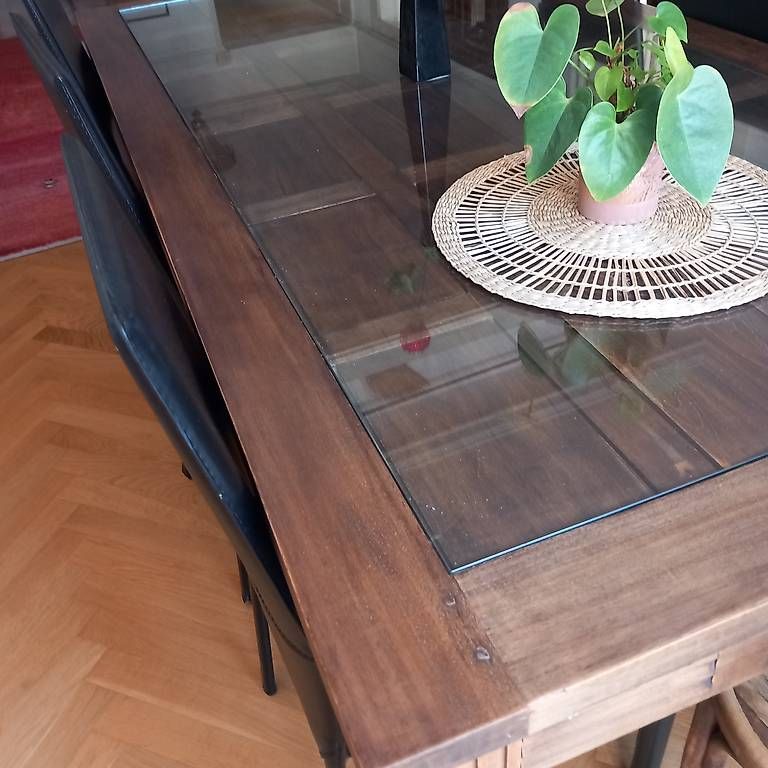 Tavoli: Table salle à manger – Usato da Lausanne venduto da mth01 1