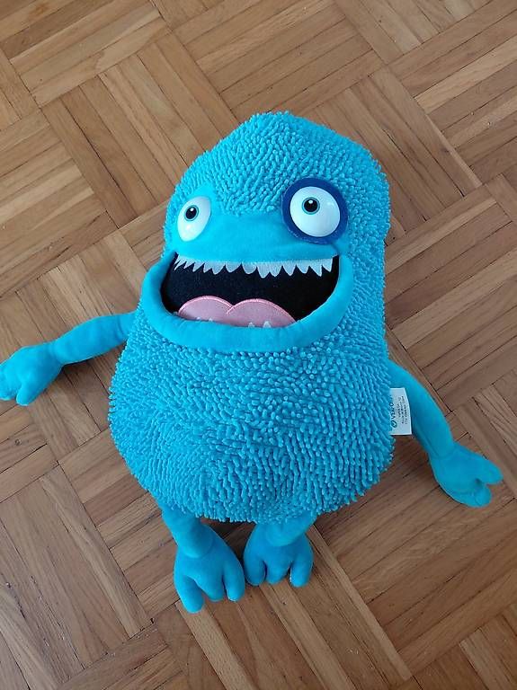 Spielzeuge: Plüschtier Bakterium (Monster) – Gebraucht aus Dietikon von Chadascha