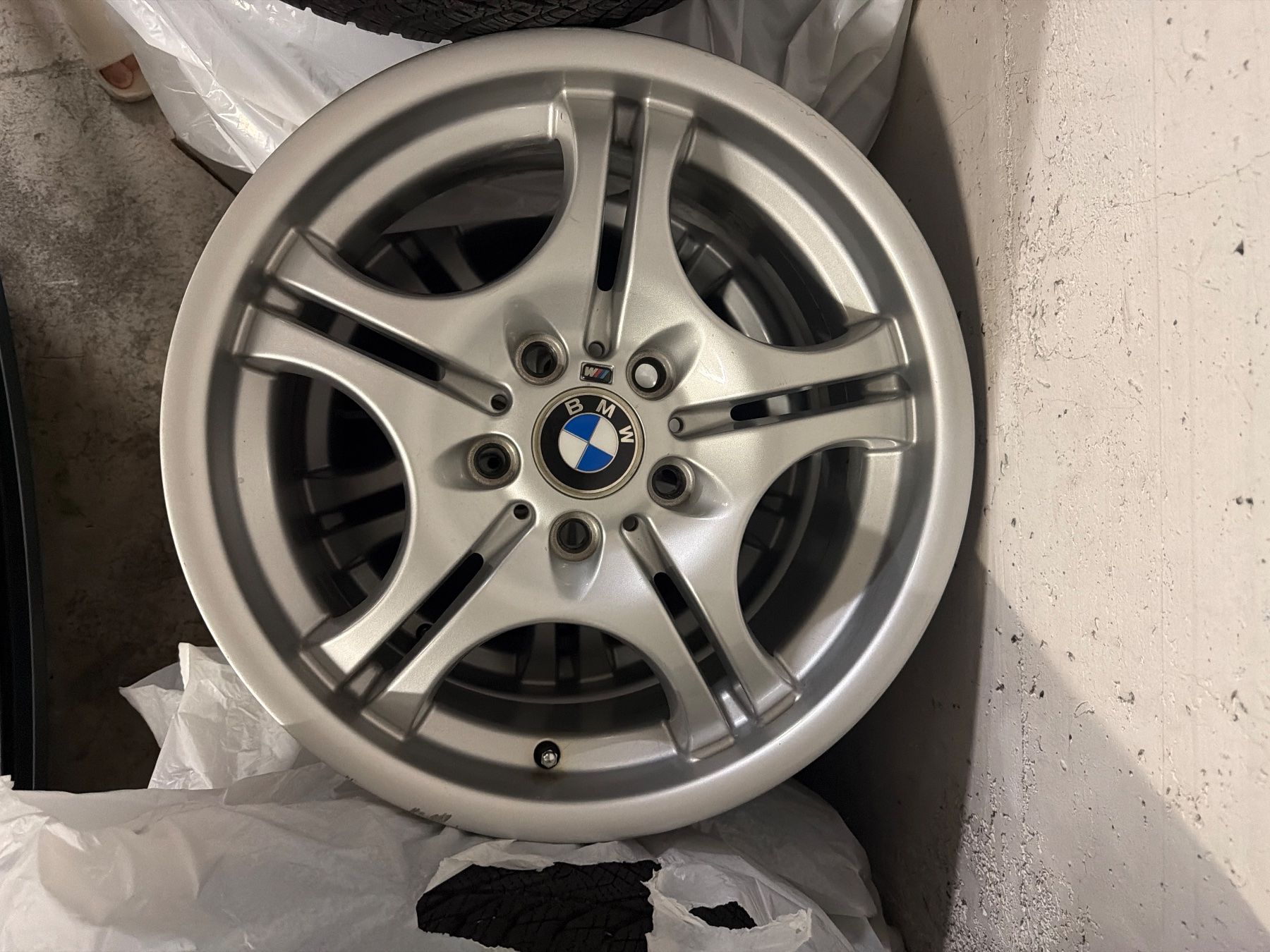 BMW Cerchioni: BMW 17Zoll Original Felgen E46/E36 – Usato da Uzwil venduto da Daki2002_