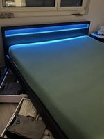 180x200 Bett mit 4 Schubladen und LED funktion