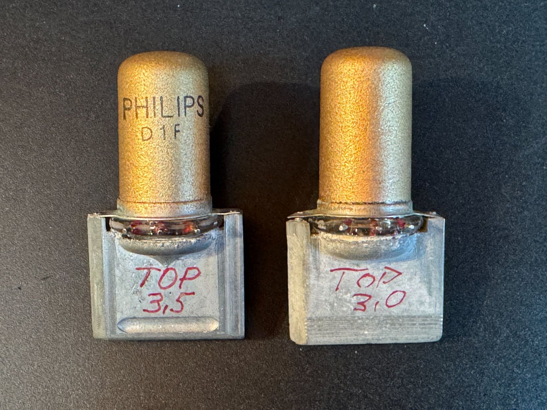 Technique de radiocom: Spezialröhre Philips D1F – D'occasion à Ins par funkflieger 2