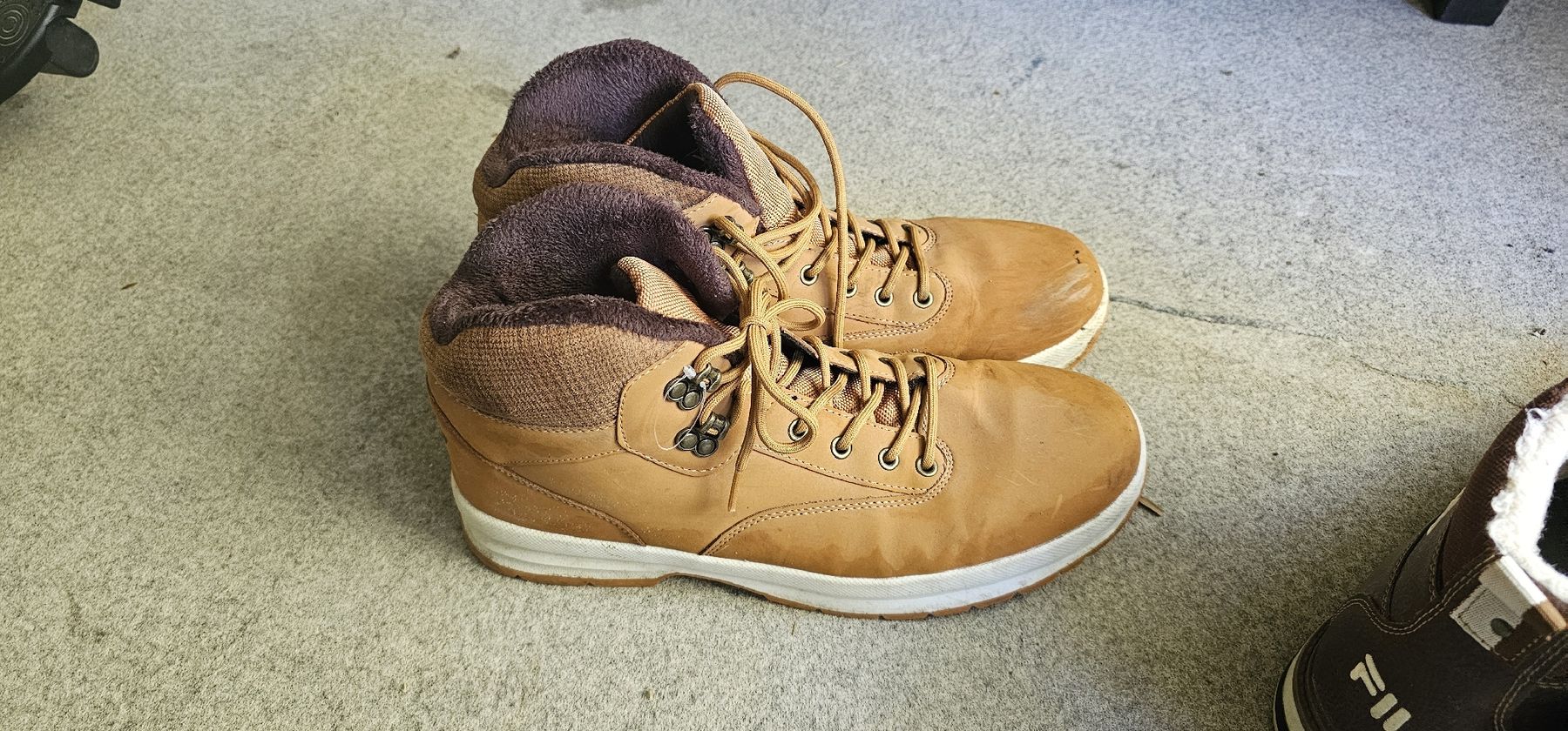 Chaussures hommes: Winterschuhe – D'occasion à Eriswil par hea_9d5v
