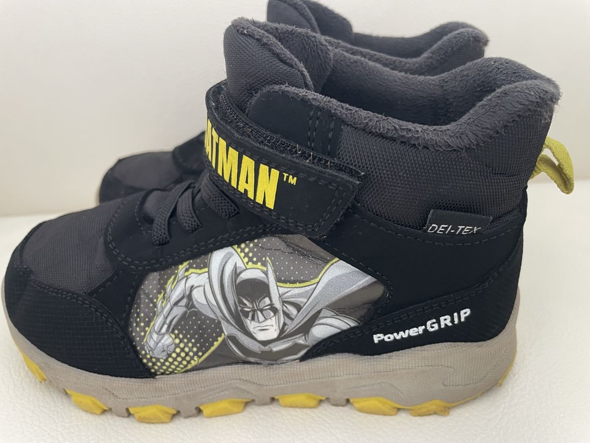Schuhe für Jungen: Kinderstiefel Gr 28 Batman – Gebraucht aus Rüti ZH von Tal_ga6N 3