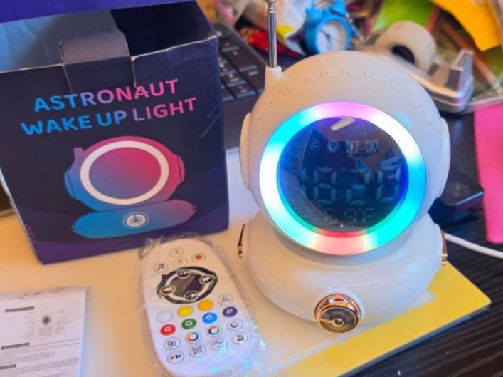 Réveils: ASTRONAUT WAKE UP LIGHT – Neuf avec emballage d'origine à Dintikon par bonita099 1
