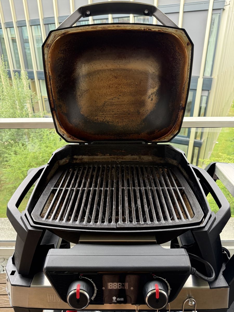 Griglie: Weber Pulse 2000 mit Rollwagen – Usato da Rotkreuz venduto da nexem67 2