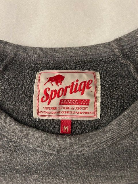 Maglioni & Felpe: Brooklyn Nets Vintage Sweatshirt Sportiqe – Usato da Flawil venduto da bridge28 1