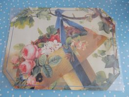 4x Vintage Tischset hübscher Blumenkorb + romantische Rosen
