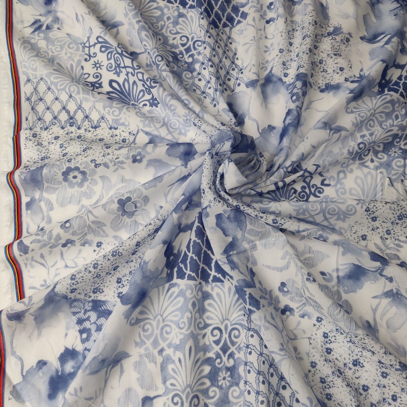 Tessuti: Ital. Batist Baumwolle 1.5x1.40m Patchwork blu – Nuovo (secondo la descrizione) da Lufingen venduto da Voyager7 3