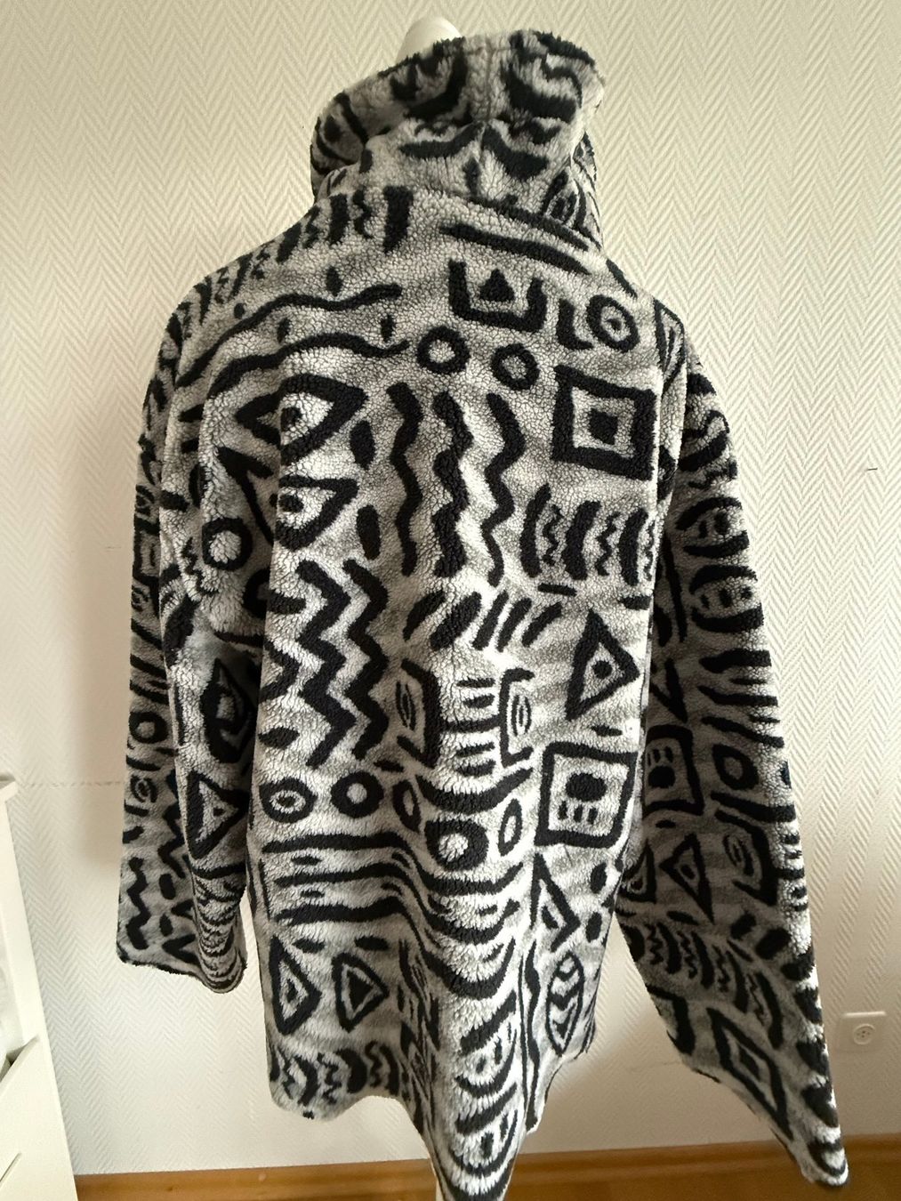 Maglioni & Felpe: Kuschliger Pullover Gr. M – Usato da Kirchdorf AG venduto da coco123