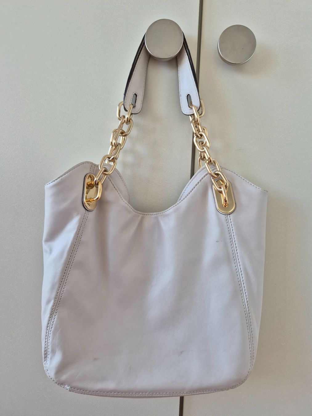 Michael Kors Sacs femmes: Michael Kors Lederhandtasche cremefarbig – D'occasion à Meggen par topas041 1