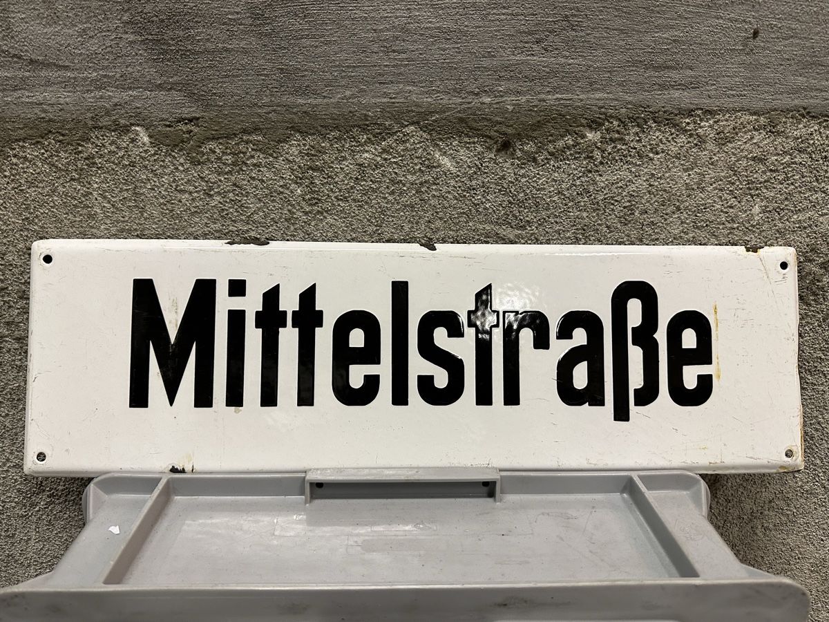 Insegne: Mittelstrasse Strassenschild Name – Usato da Reinach AG venduto da rares75