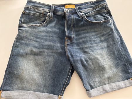 Jack & Jones Jeans Shorts, Top Zustand, Grösse M blau