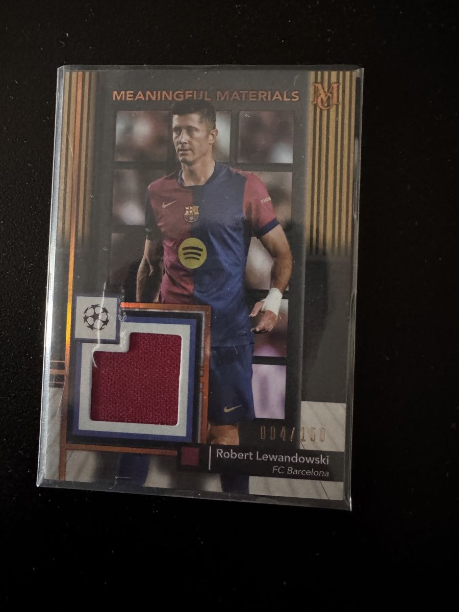 Topps Cartes à collectionner: Robert Lewandowski Match Worn Patch 004/150 Topps – Neuf (Voir description) à St. Moritz par PauloM98