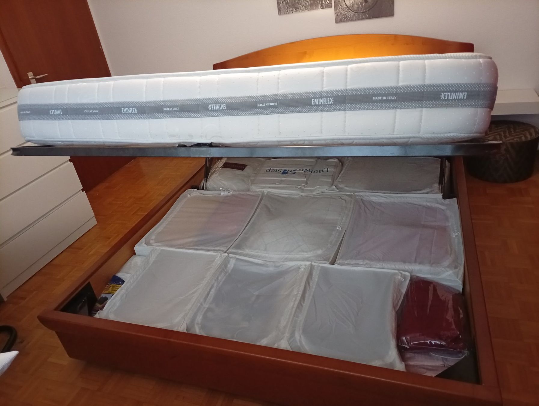 Lits: Camera matrimoniale completa e/o elementi singoli (Affare!!) – D'occasion à Ponte Tresa par mpm_6tk8 1