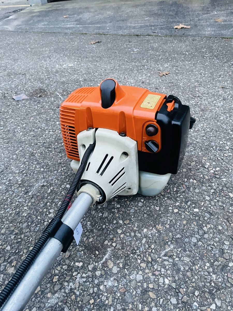 Stihl Tutti gli attrezzi: Rasentrimmer Stihl FS 200 Profi – Usato da Würenlos venduto da Shop_Shop 2