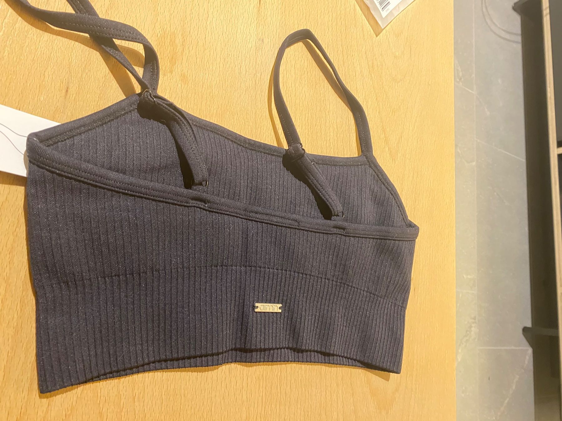 Tops: Aimn black ribbed seamless bra – Neu und originalverpackt aus Zürich von pran123 2