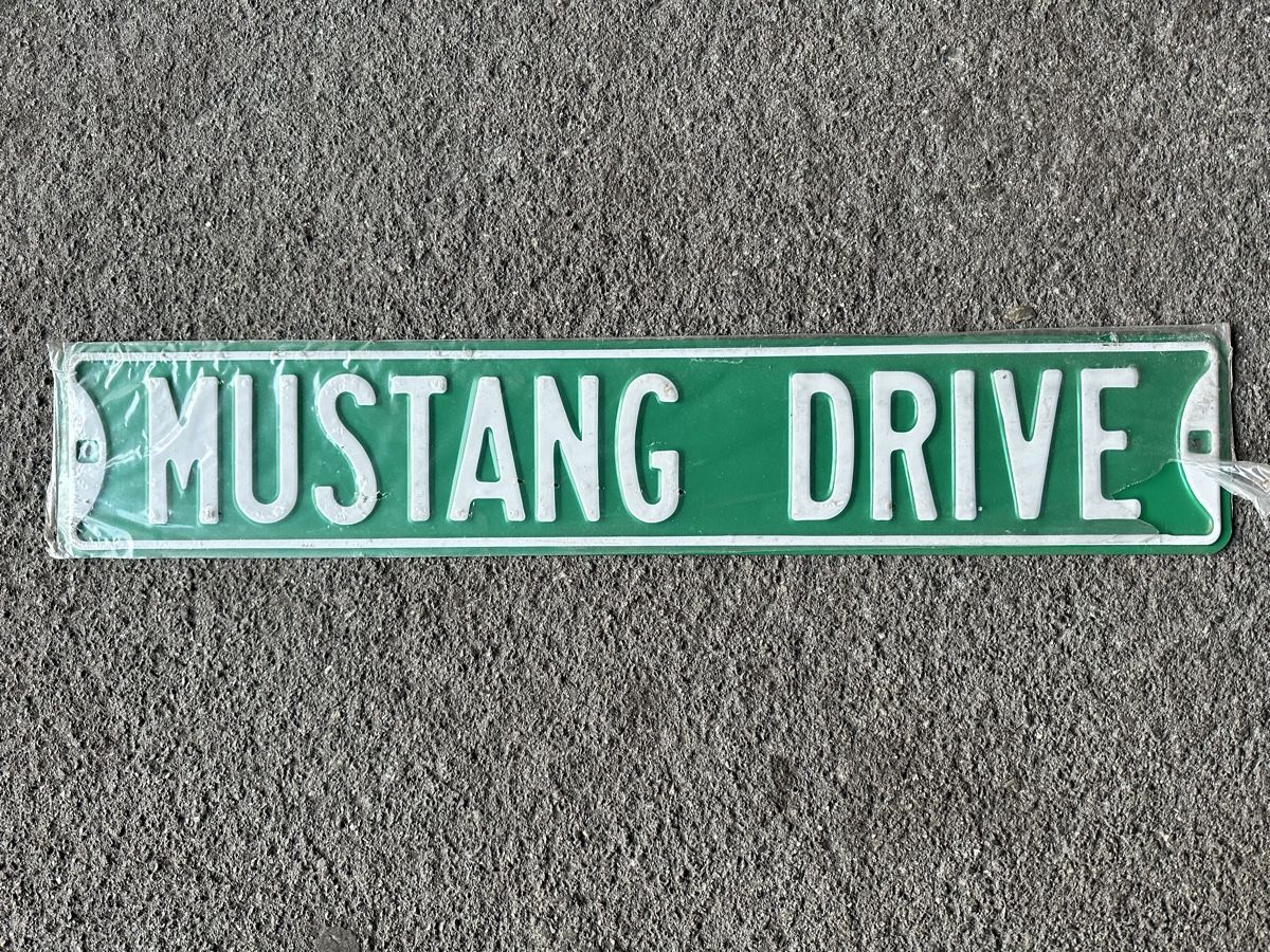 Schilder: Mustang drive ford – Neu (gemäss Beschreibung) aus Reinach AG von rares75