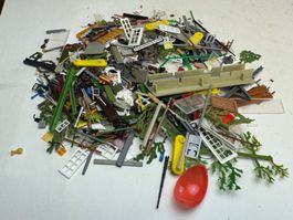 AU- Reste Bausätze Häuser