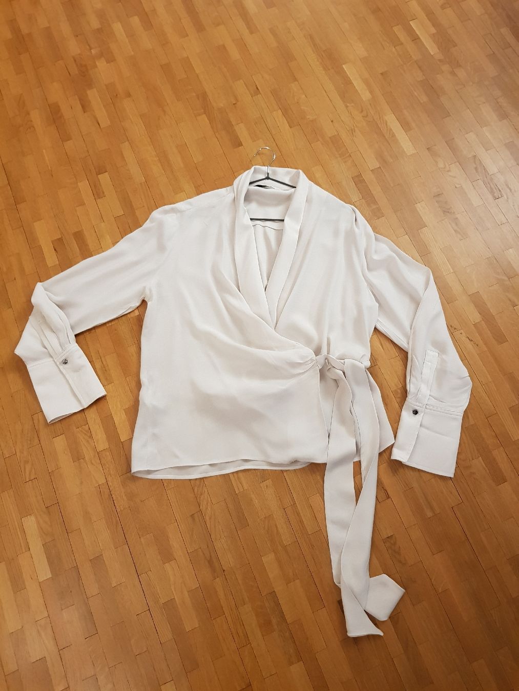 Mango Camicette: Blouse Mango perleTaille L -neuve – Nuovo (secondo la descrizione) da Veyrier venduto da sosozizou 2