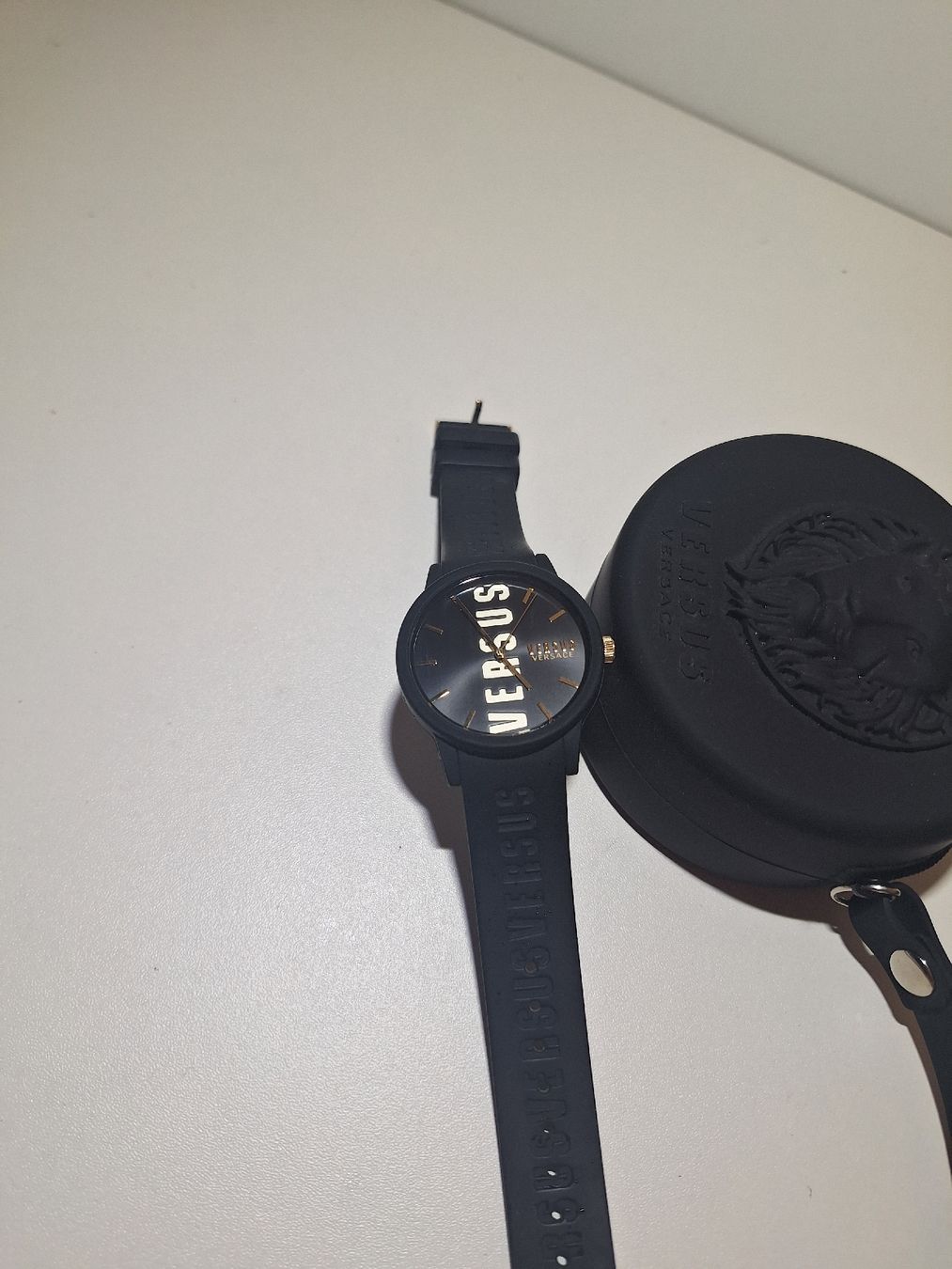 Versace Orologi: Versus Versace Uhr – Nuovo (secondo la descrizione) da Fislisbach venduto da captn_mah 1