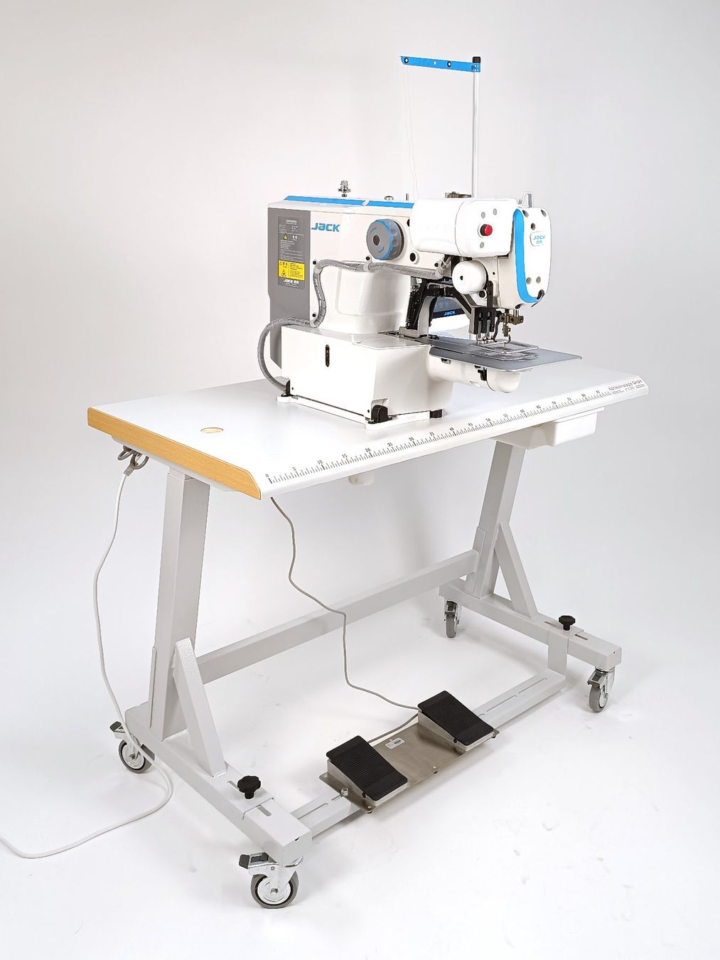 Macchine da cucire: JACK T1906GH-D Riegel - Industrienähmaschine – Nuovo e nell'imballaggio originale da Rehetobel venduto da dani034 3
